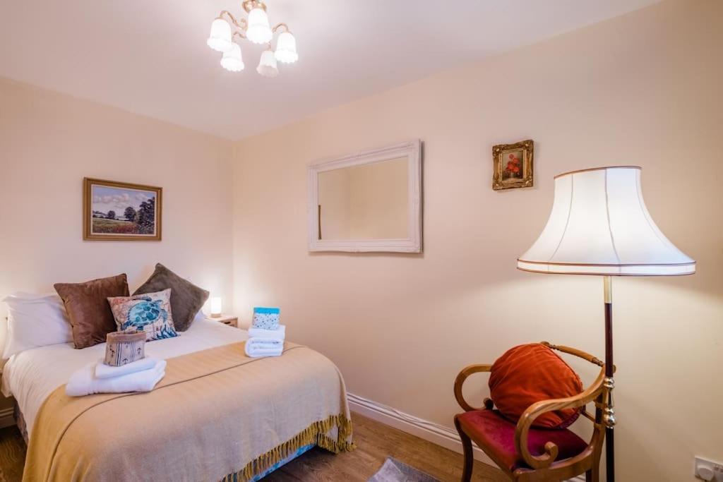 Spacious Home, Minutes Fom The Beach, Free Parking, Large Garden Area, Pets Welcome! Уитстабл Экстерьер фото